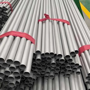 Seamless stainless steel pipe for industrial use